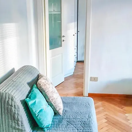 Galleria 16 Apartamento *