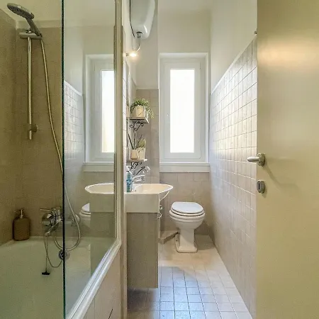 Galleria 16 شقة ترييستي