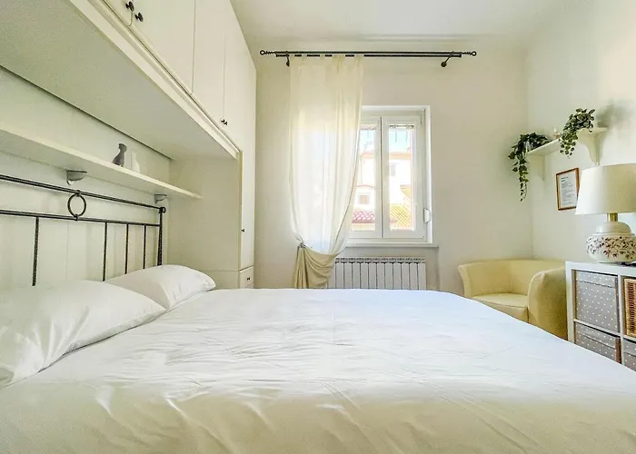 Galleria 16 * ترييستي